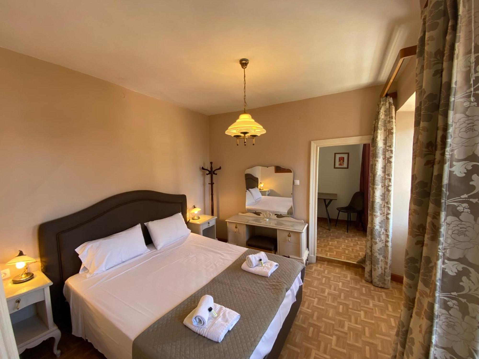 Appartement Galiello & Bacco By Corfuescapes à Corfu  Extérieur photo